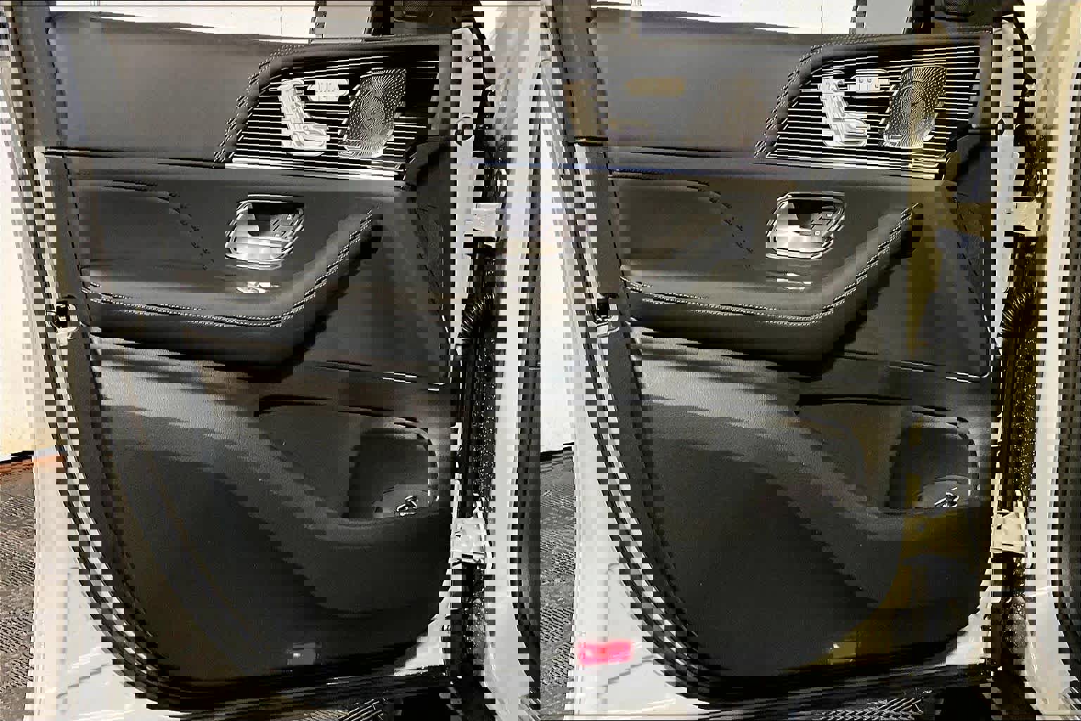 New 2026 Mercedes-Benz GLE 53 AMG 4MATIC Coupe image 11