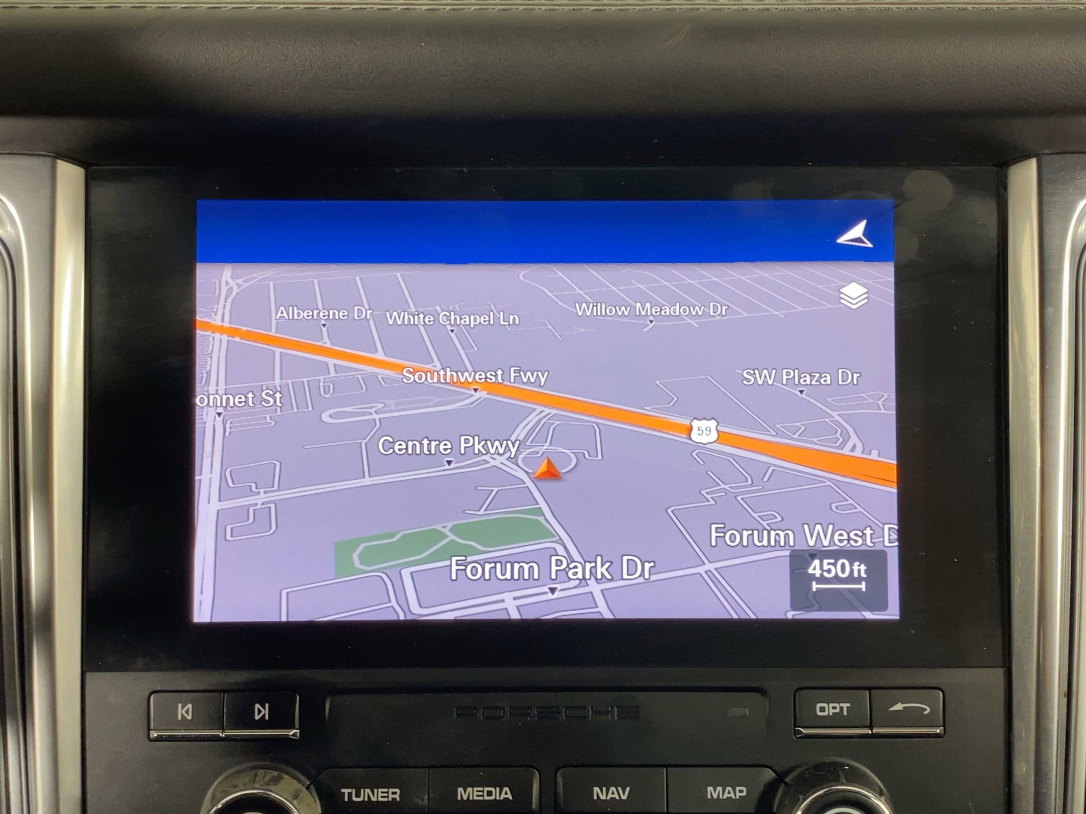 Used 2018 Porsche Macan Turbo w/ Premium Package Plus image 26