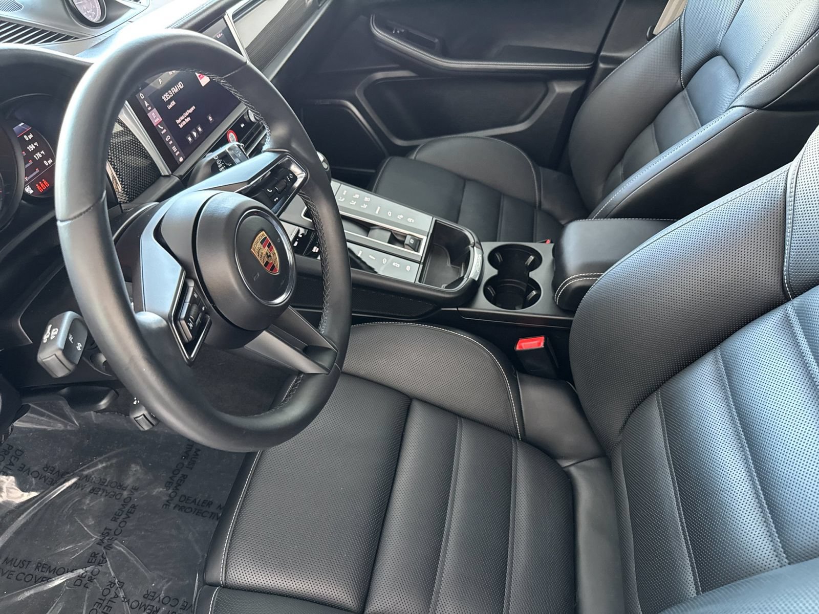 Certified 2024 Porsche Macan GTS AWD/4WD image 4