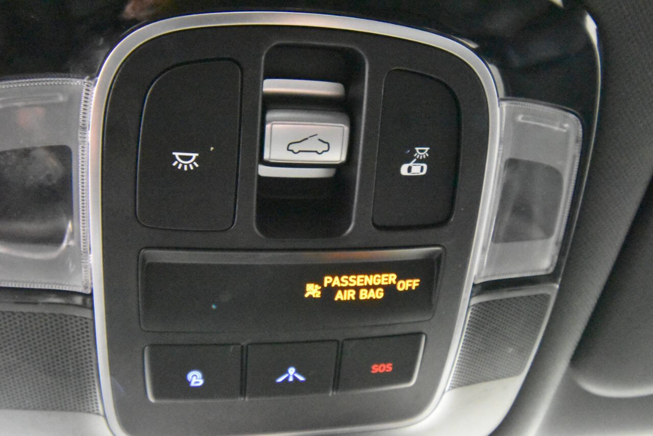 Used 2020 Hyundai Sonata SEL Plus w/ Tech Package image 24