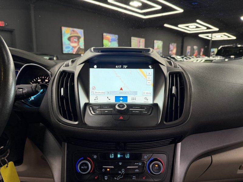 Used 2018 Ford Escape SEL FWD image 14