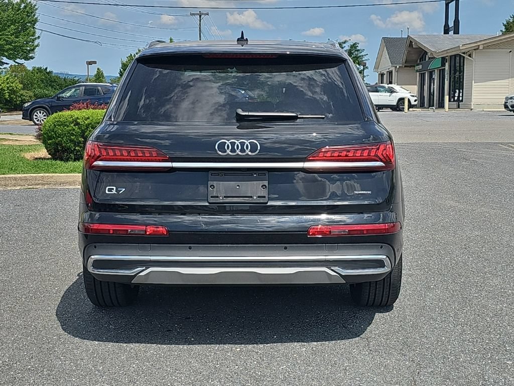Used 2023 Audi Q7 3.0T Premium AWD/4WD image 7