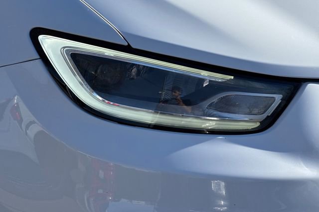 Used 2023 Chrysler Pacifica Touring-L image 44