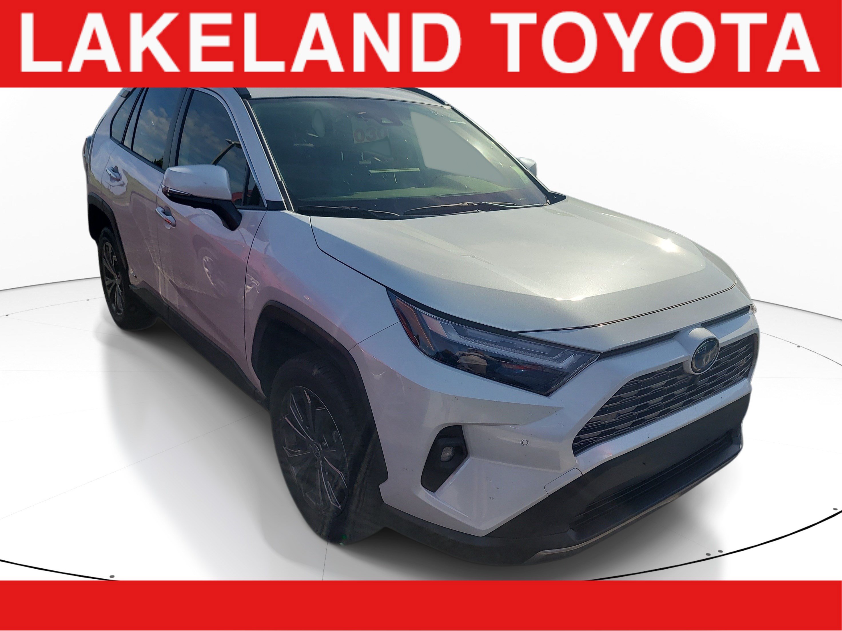 Used 2023 Toyota RAV4 Limited AWD/4WD image 1