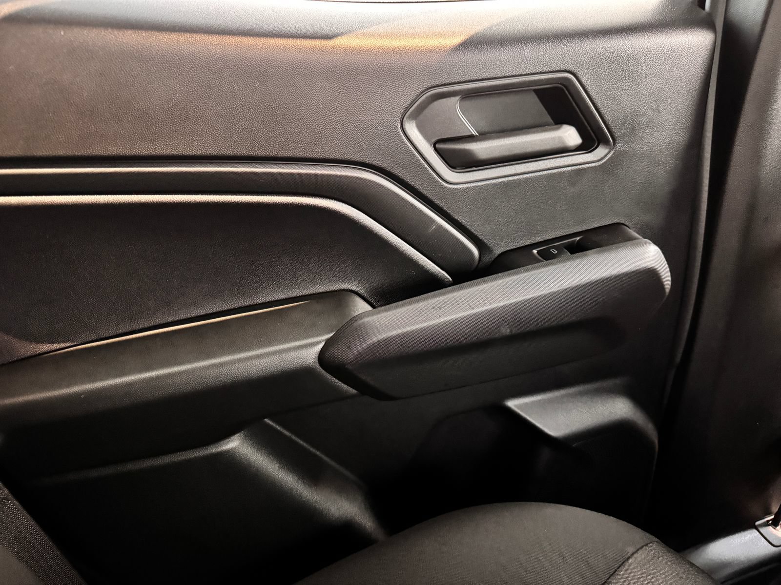 Used 2024 Chevrolet Colorado Trail Boss w/ Technology Package AWD/4WD image 29