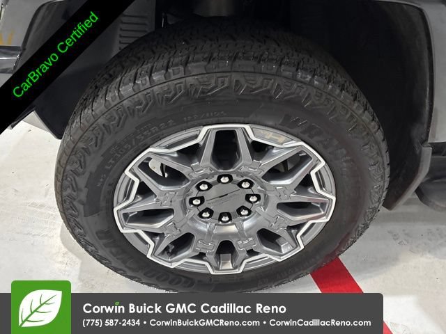 Certified 2026 GMC Hummer EV SUV AWD/4WD image 43