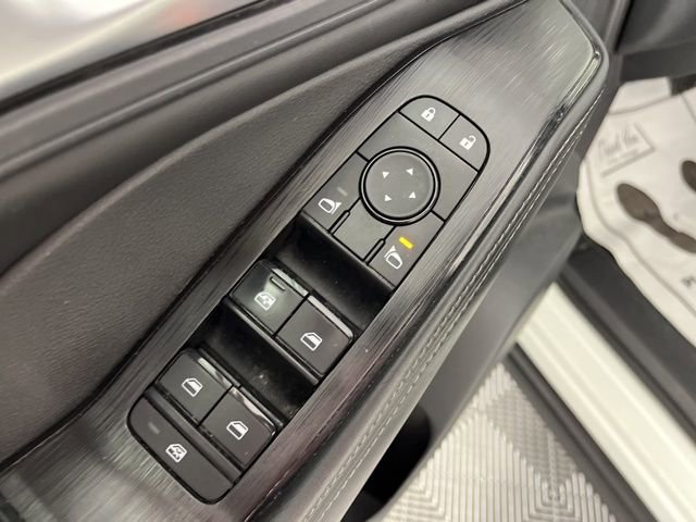 Used 2023 Nissan Rogue SV w/ SV Premium Package image 32