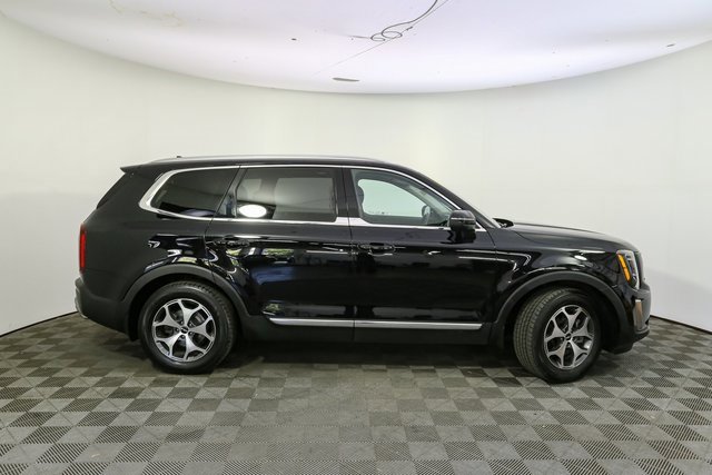 Used 2022 Kia Telluride EX w/ Towing Package image 13