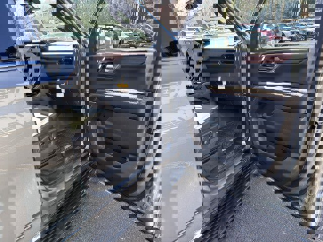 New 2026 GMC Yukon XL Denali image 47