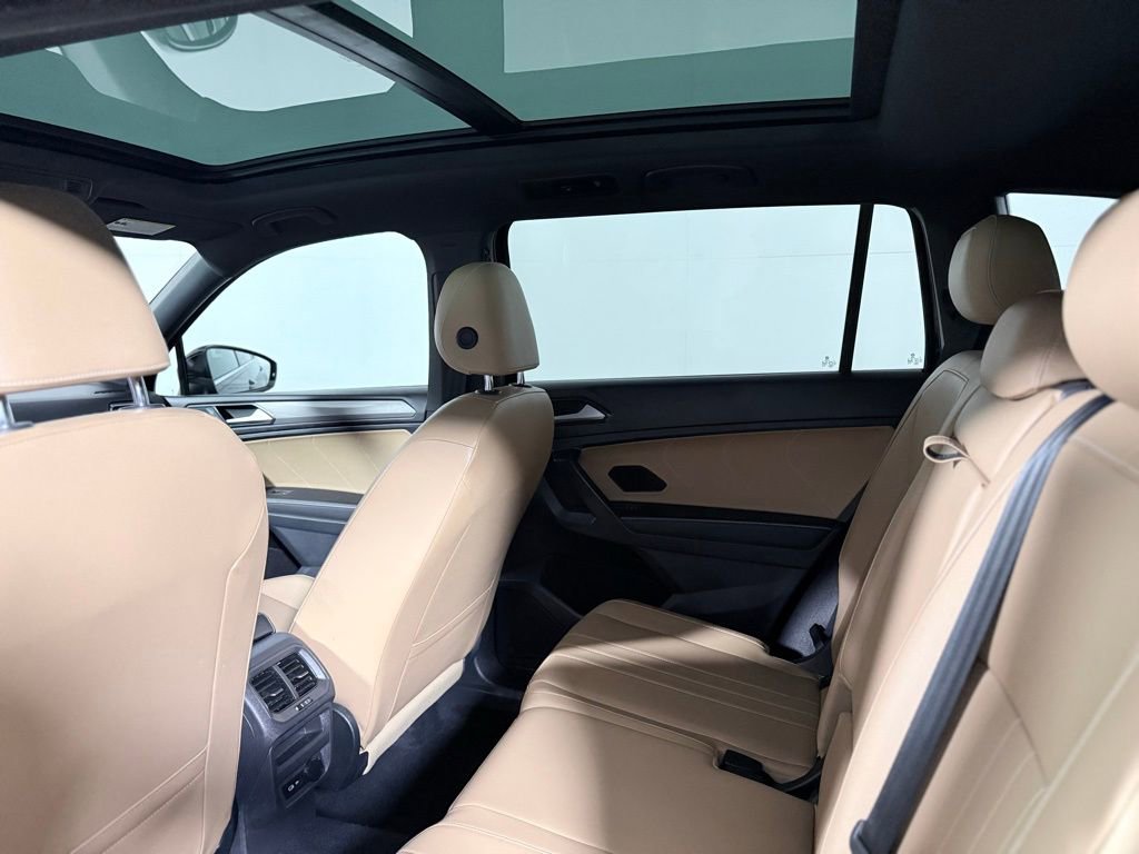 Used 2022 Volkswagen Tiguan SE image 22