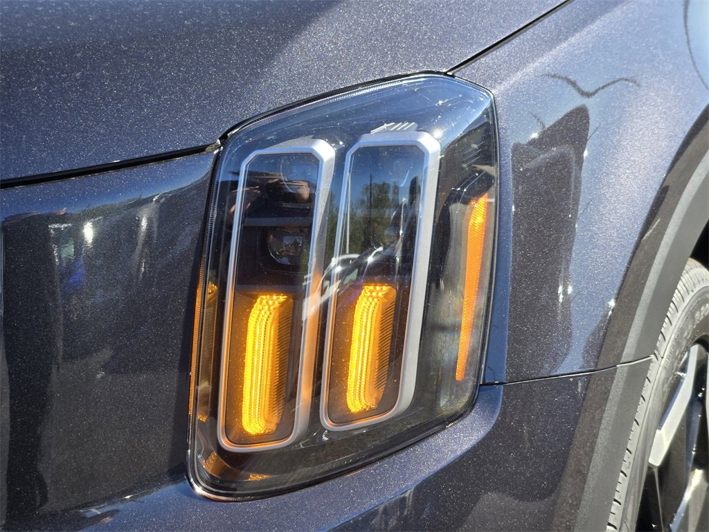 New 2025 Kia Telluride EX image 6
