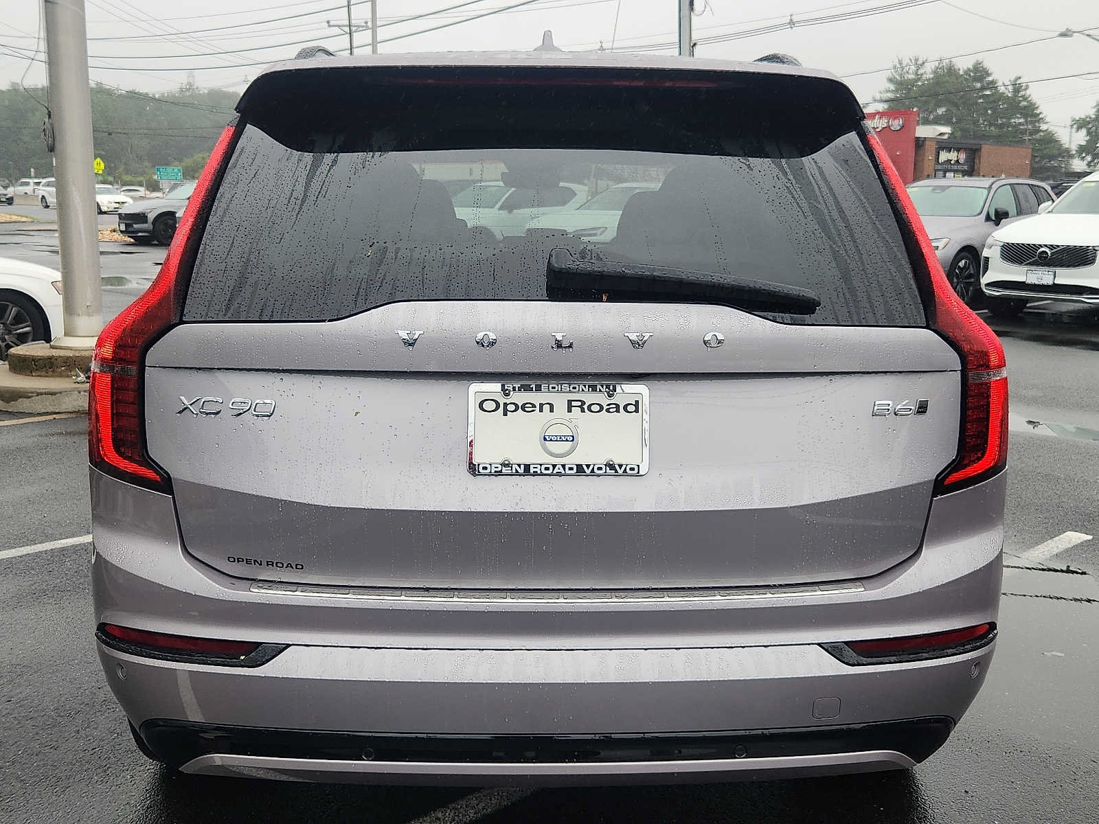 Used 2026 Volvo XC90 B6 Ultra w/ Protection Package Premier AWD/4WD image 5