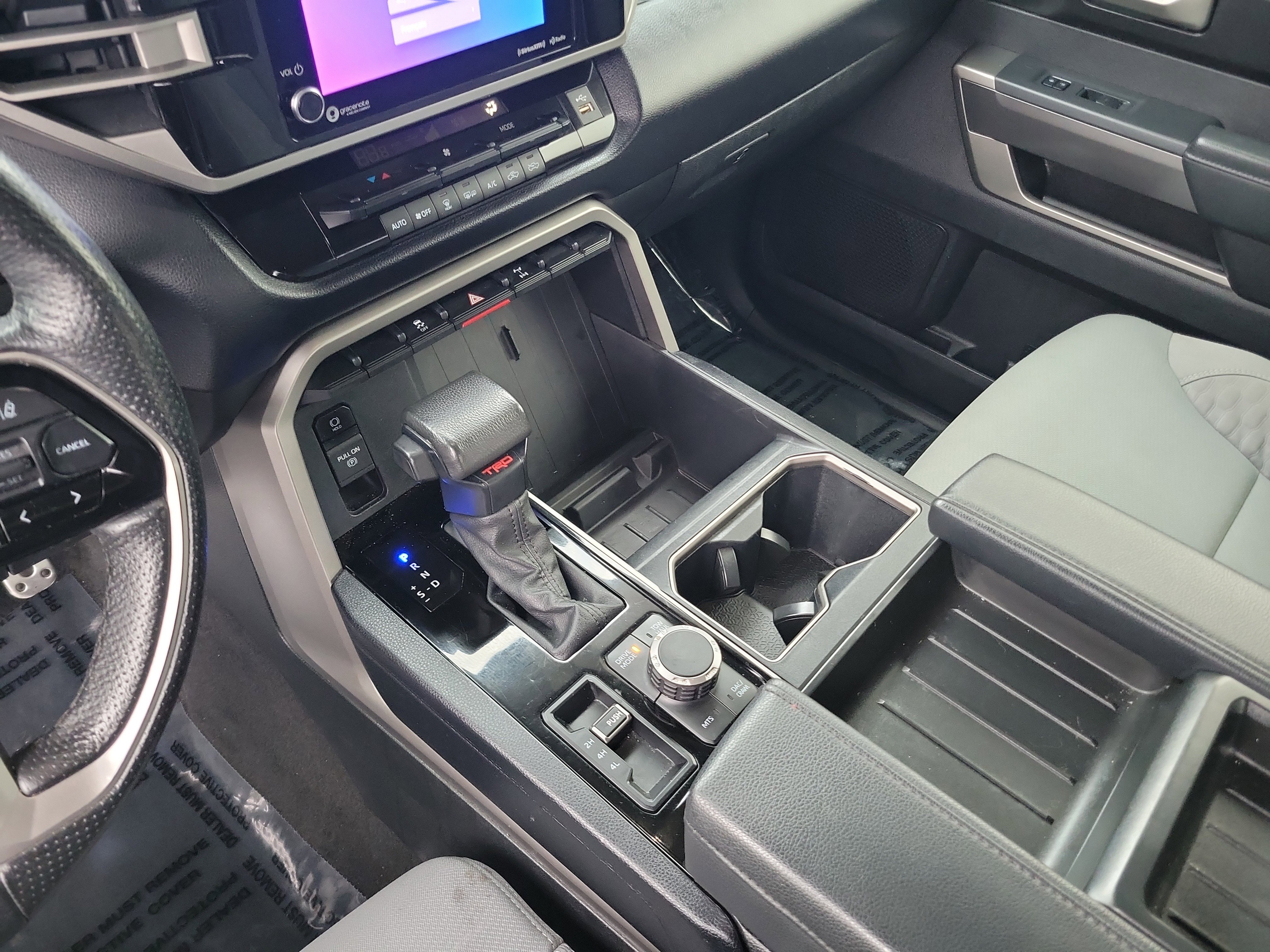 Used 2022 Toyota Tundra SR5 w/ TRD Off-Road Package image 11