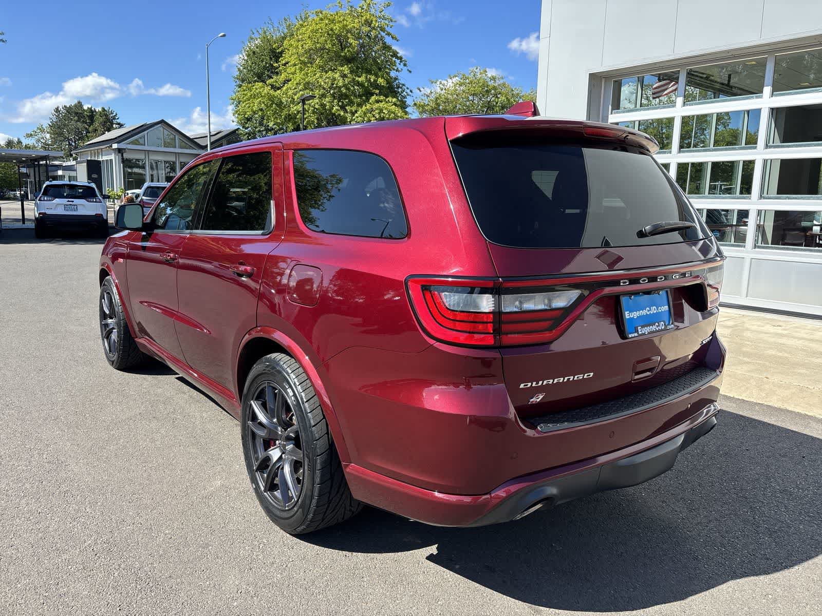 Certified 2018 Dodge Durango SRT w/ Technology Group AWD/4WD image 3