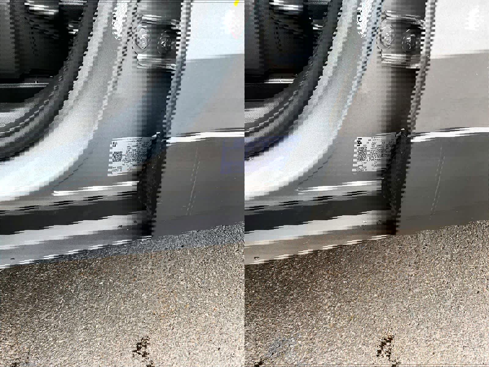 Used 2025 Chevrolet Trax LT w/ LT Convenience Package image 36