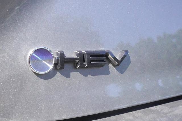Used 2025 Toyota Camry XSE FWD image 41