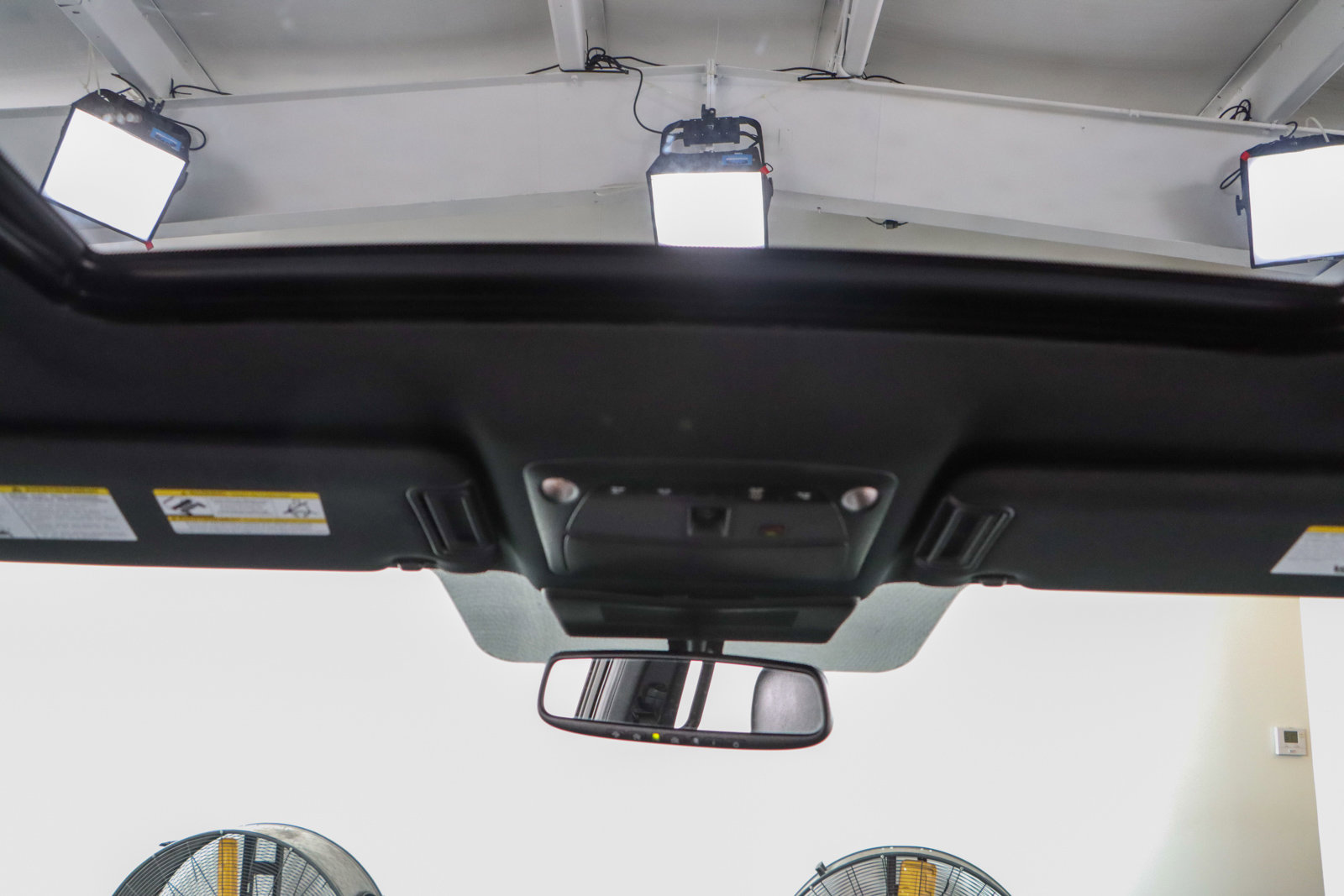 Used 2022 Nissan Armada SL w/ Midnight Edition Package image 22