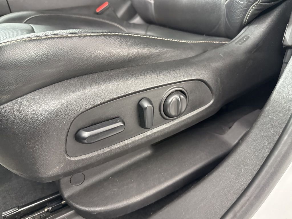 Used 2019 GMC Acadia SLT image 14