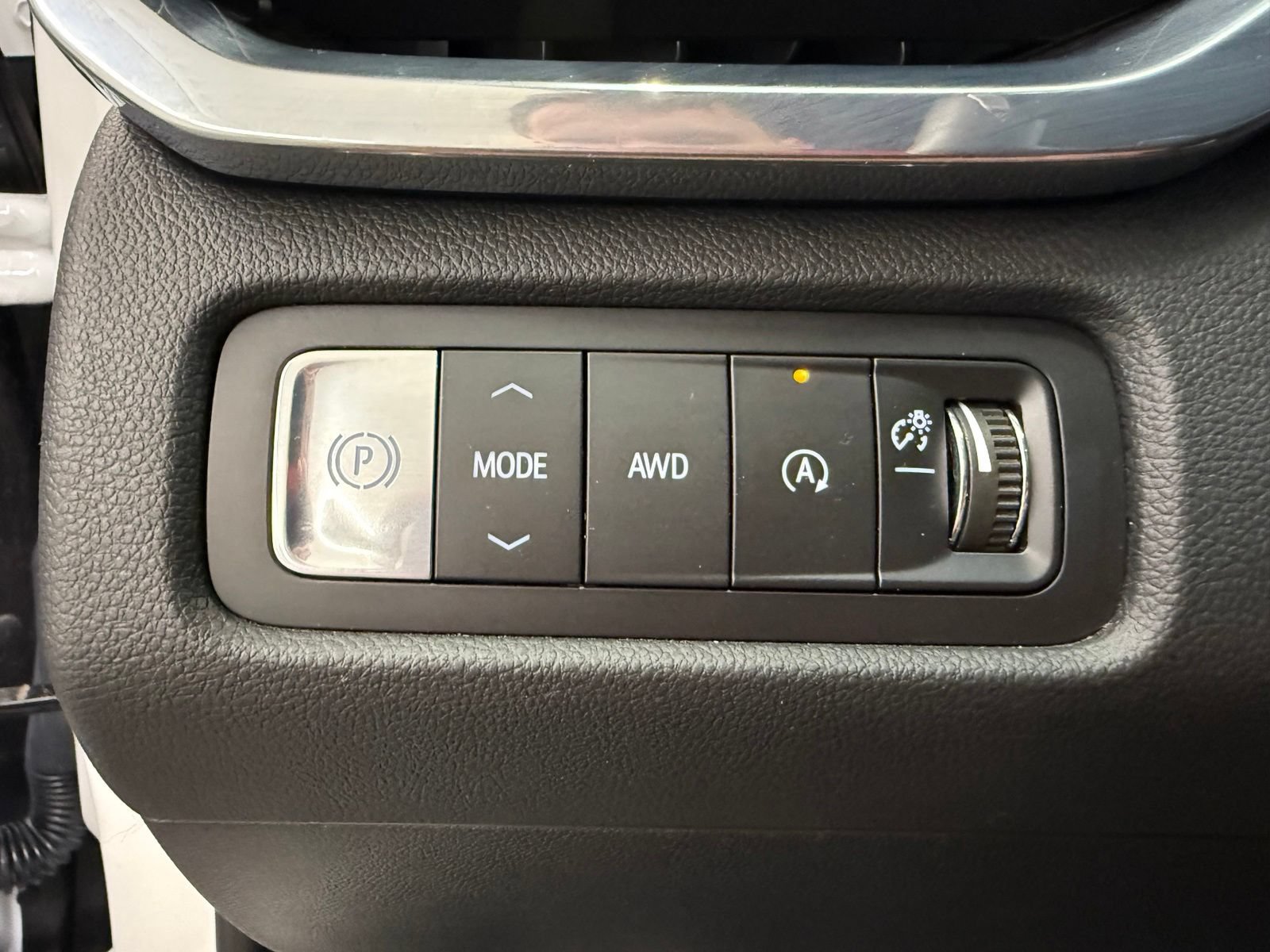 Used 2026 GMC Acadia Elevation w/ Elevation Premium Package AWD/4WD image 15
