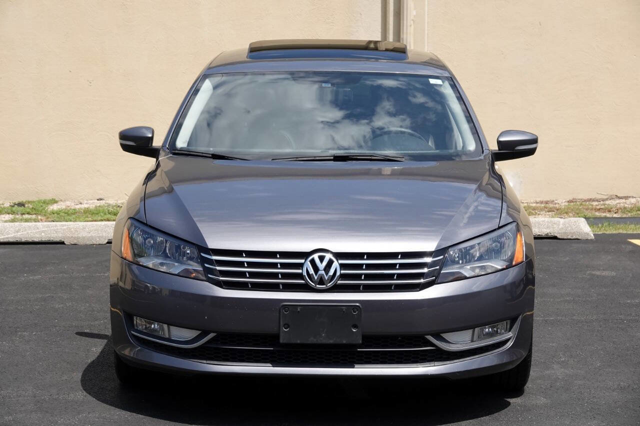 Used 2013 Volkswagen Passat TDI SEL Premium image 25