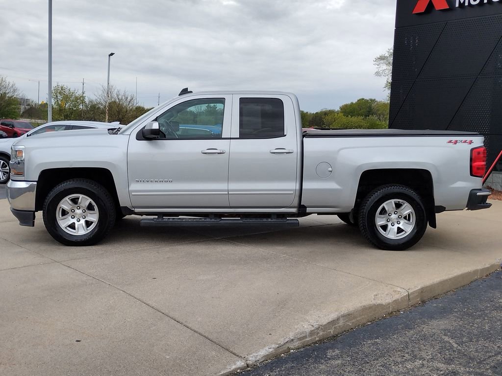 Used 2018 Chevrolet Silverado 1500 LT w/ True North Edition AWD/4WD image 8