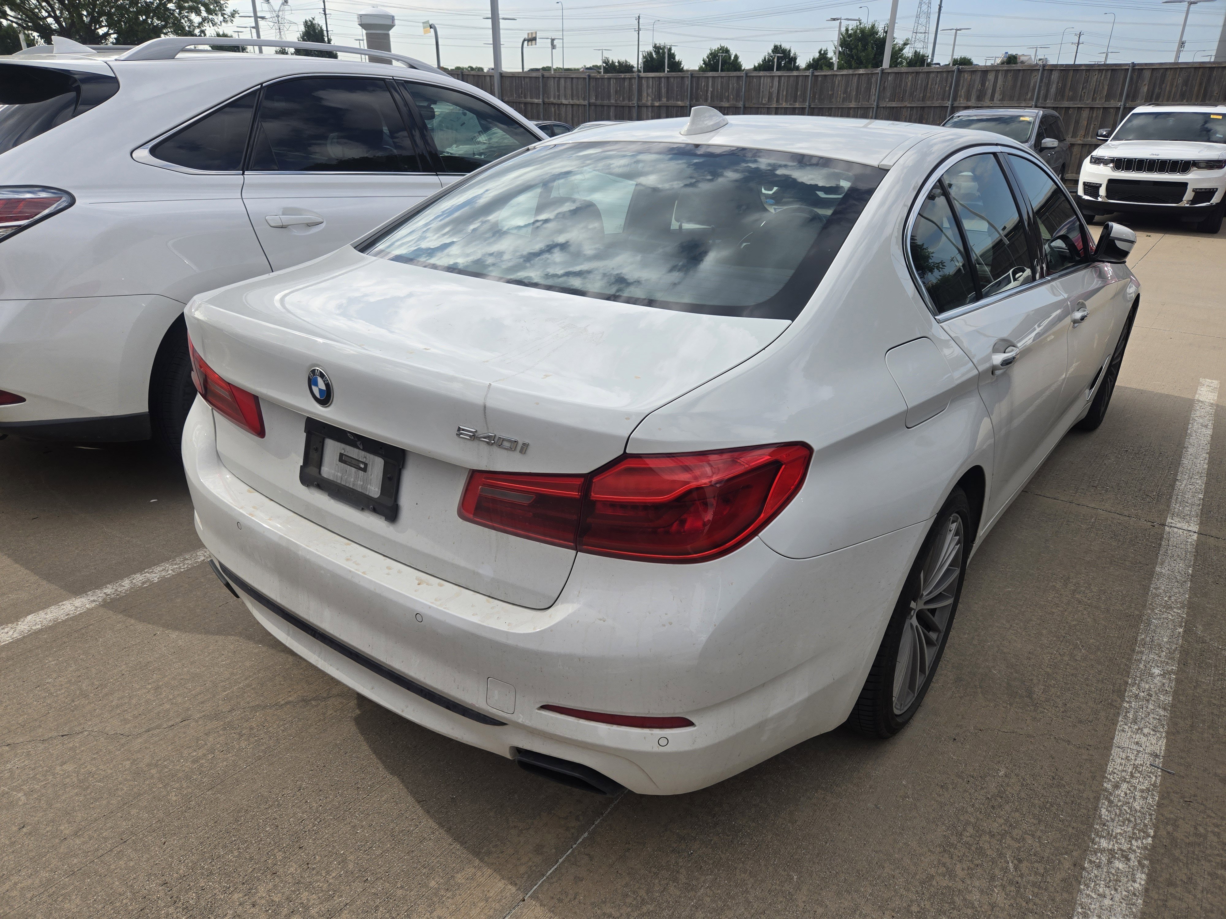 Used 2018 BMW 540i RWD image 7