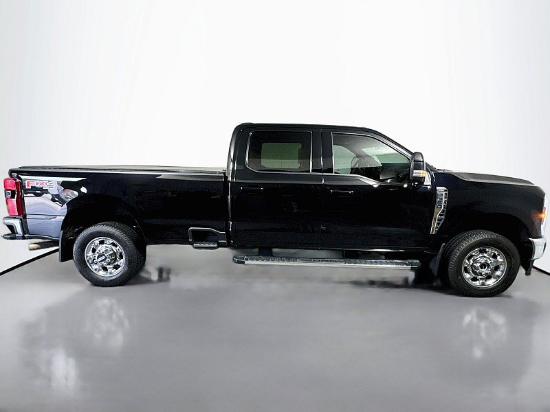 Used 2024 Ford F350 Lariat AWD/4WD image 8