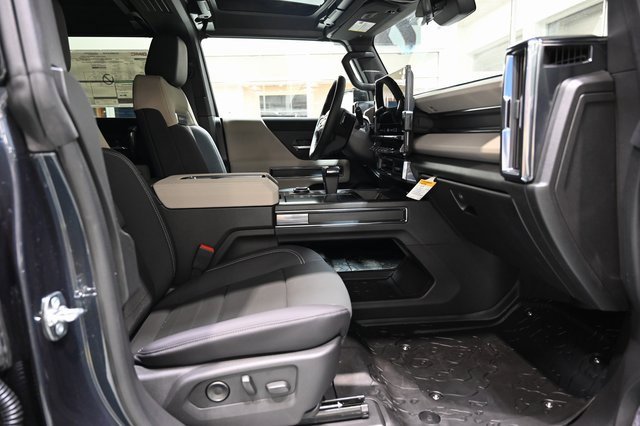 New 2026 GMC Hummer EV SUV image 9