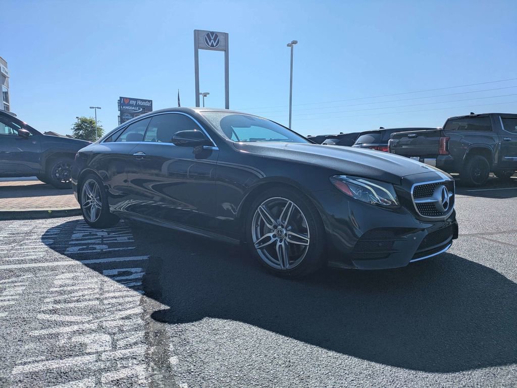 Used 2018 Mercedes-Benz E 400 Coupe image 3