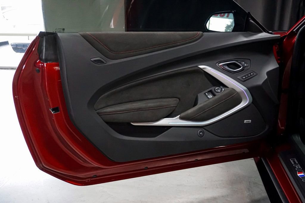 Used 2021 Chevrolet Camaro ZL1 image 17