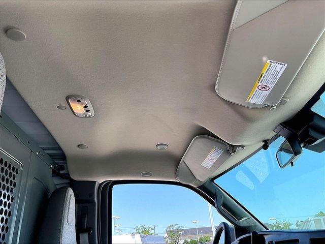 New 2025 Chevrolet Express 2500 w/ Enhanced Convenience Package RWD image 25