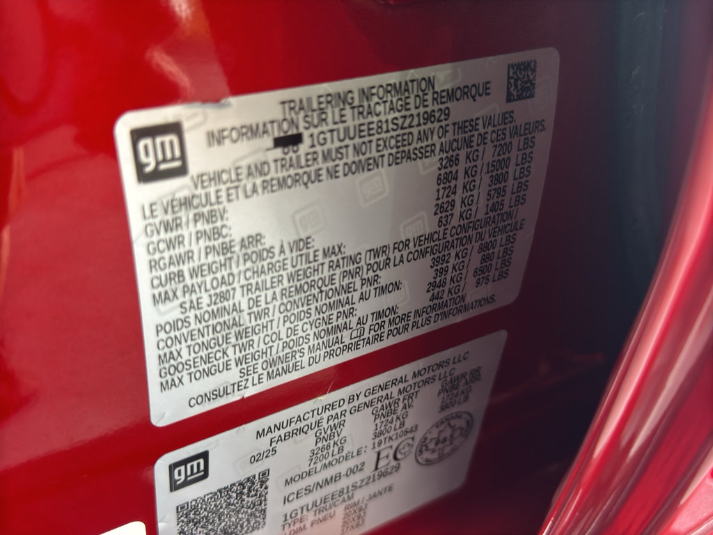 Used 2025 GMC Sierra 1500 AT4 w/ AT4 Premium Package AWD/4WD image 45