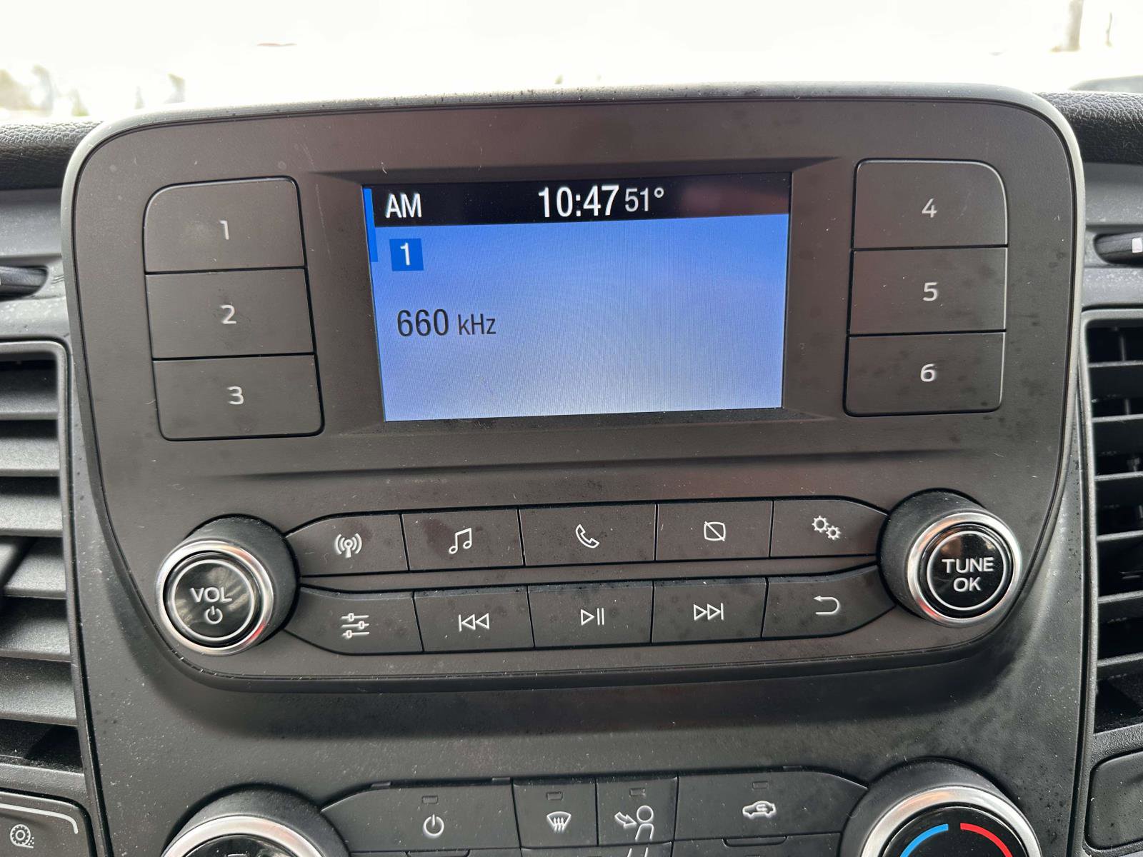 Used 2024 Ford Transit 250 Low Roof w/ Exterior Upgrade Package RWD image 23