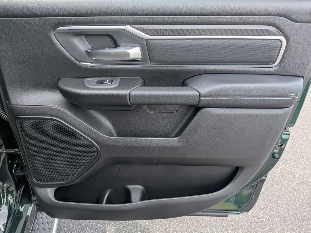 New 2026 RAM 1500 Big Horn AWD/4WD image 28
