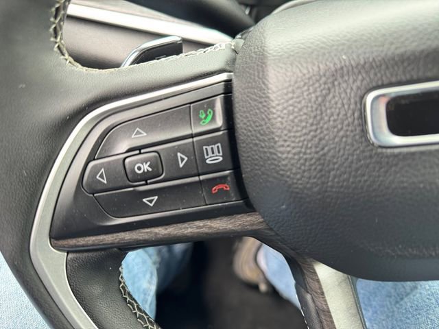 Certified 2024 Jeep Grand Cherokee Limited w/ Black Appearance Package image 26