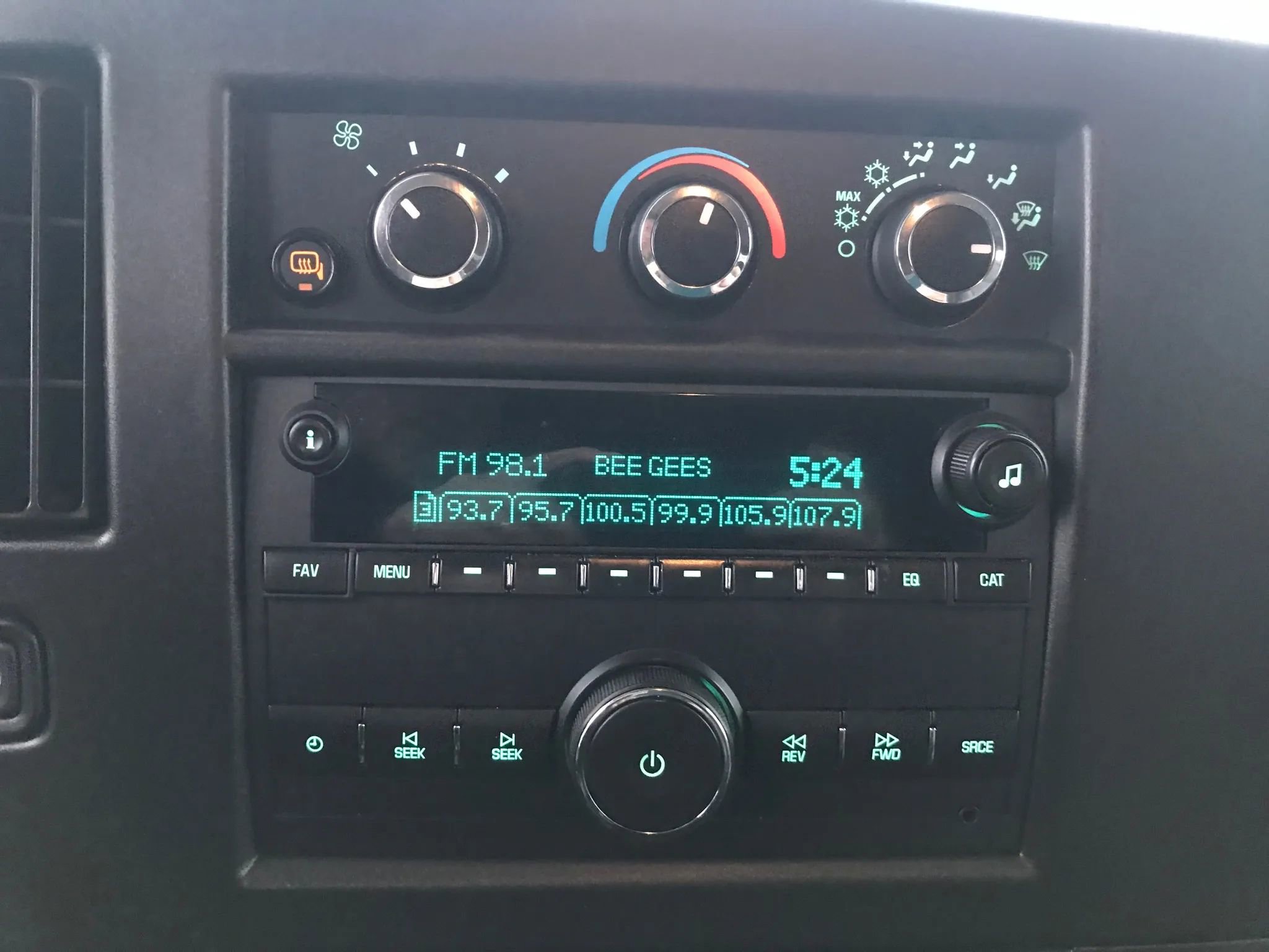 Used 2022 Chevrolet Express 2500 LS image 15