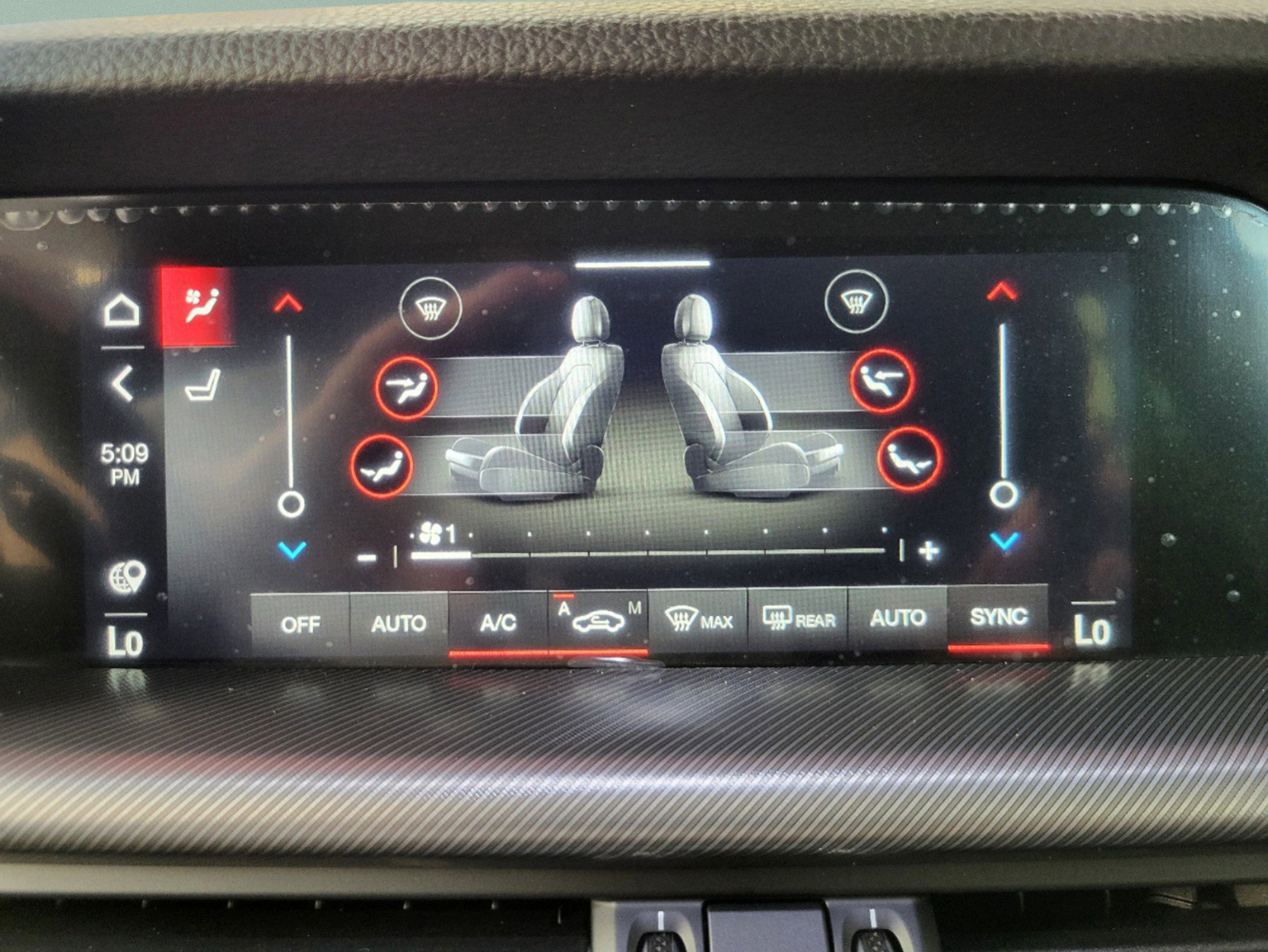 New 2025 Alfa Romeo Stelvio Sprint AWD/4WD image 30