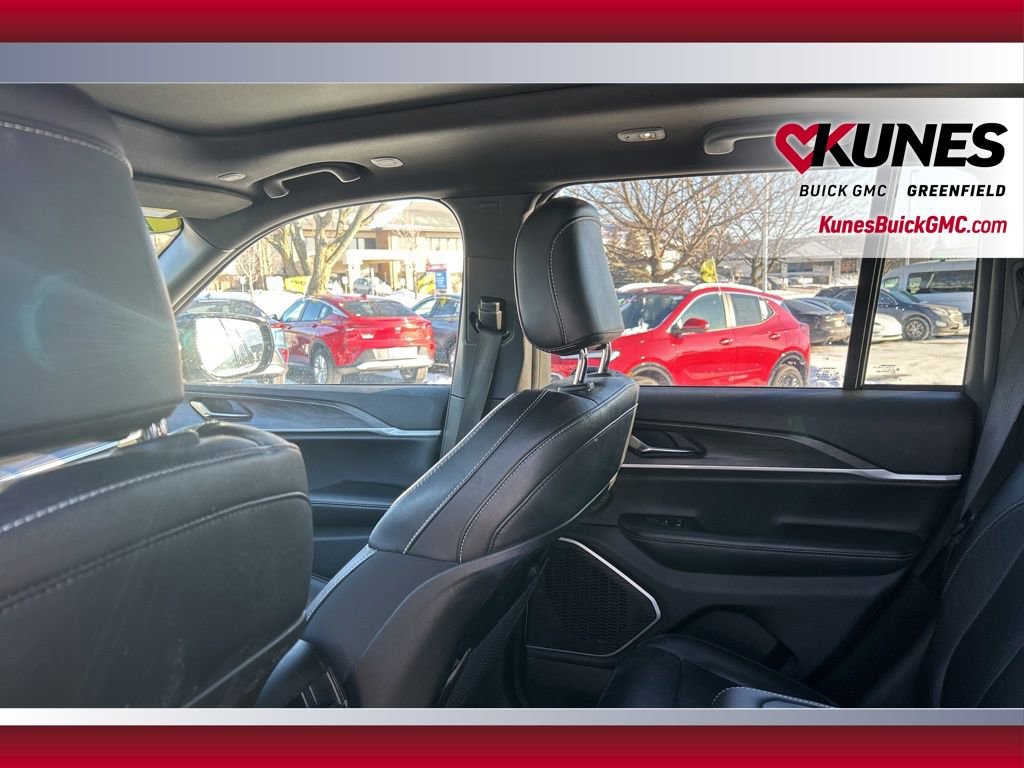 Used 2024 Jeep Grand Cherokee Limited 4xe image 35