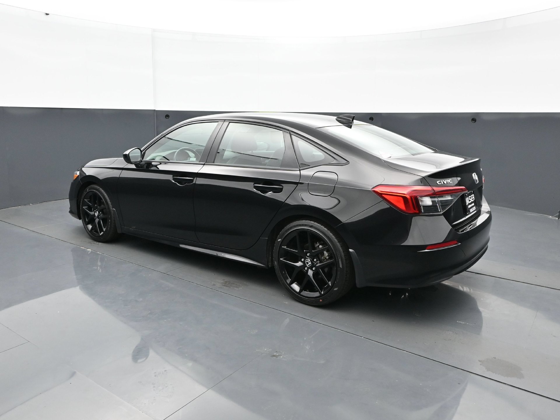 Used 2024 Honda Civic Sport image 4
