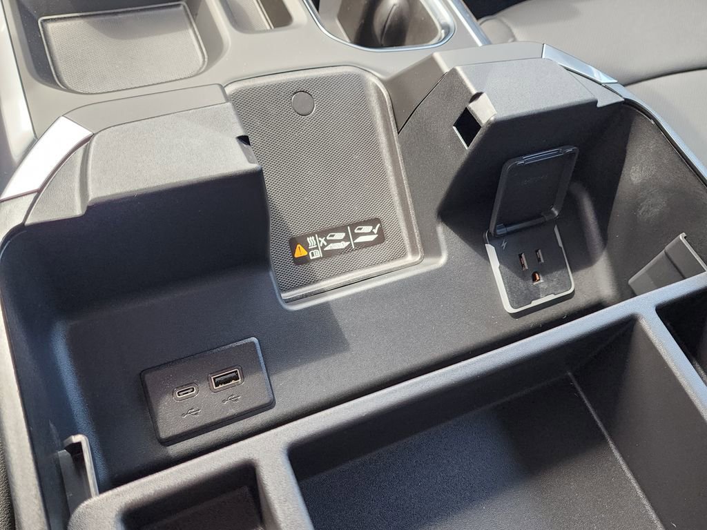 New 2026 GMC Sierra 1500 SLT w/ SLT Premium Plus Package image 33