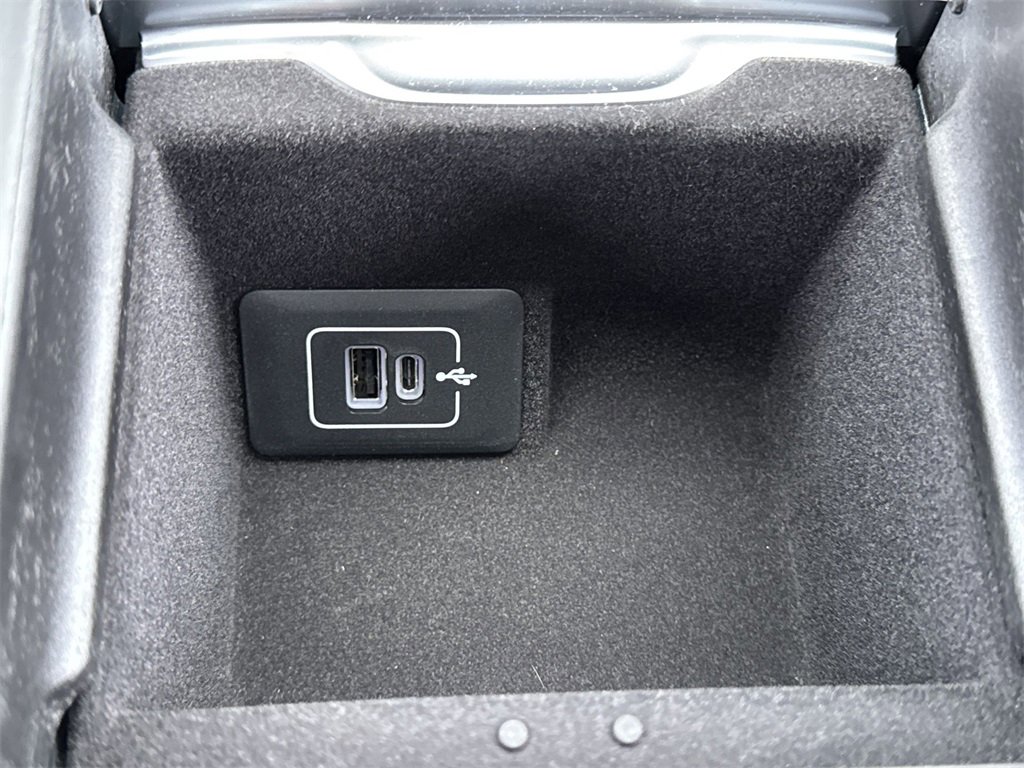 New 2025 Maserati Grecale Modena image 25