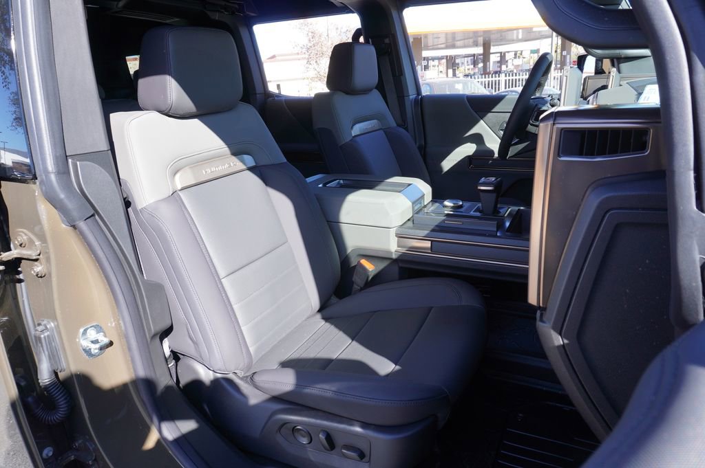 New 2025 GMC Hummer EV 2X image 12