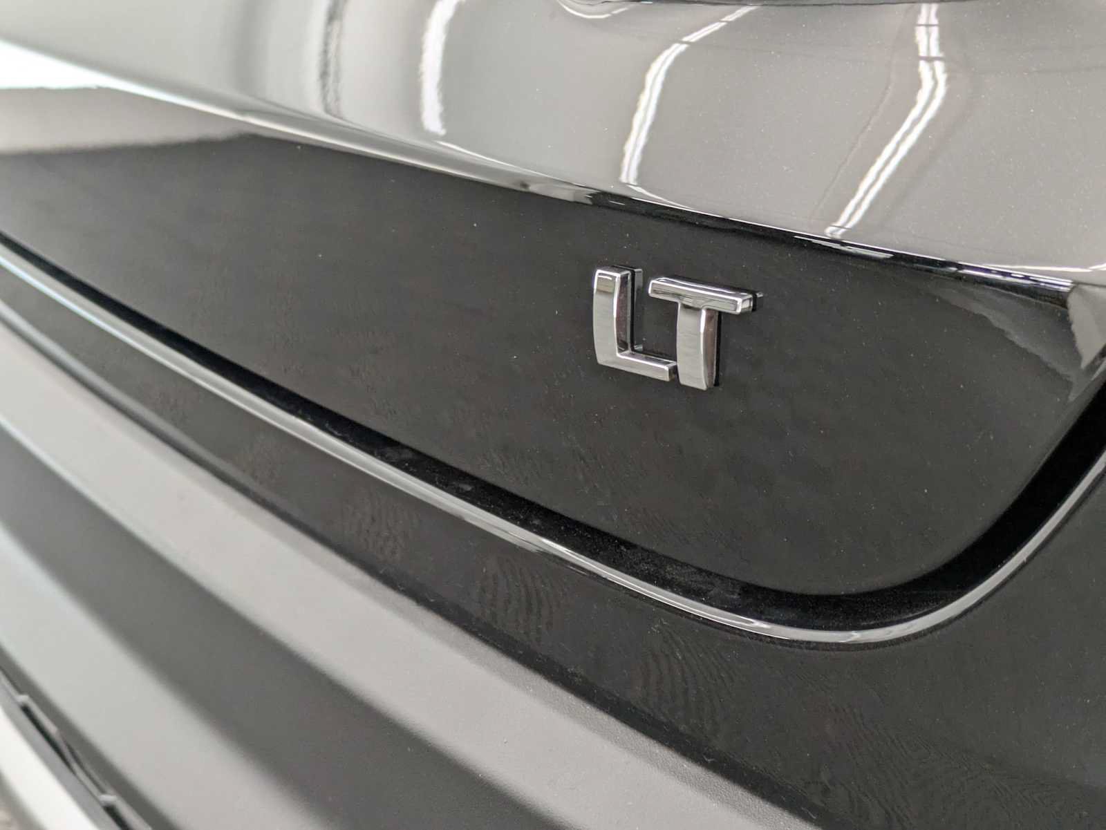 New 2026 Chevrolet Trax LT w/ Driver Confidence Package FWD image 11