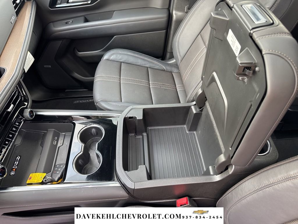 Used 2025 Chevrolet Tahoe High Country image 19