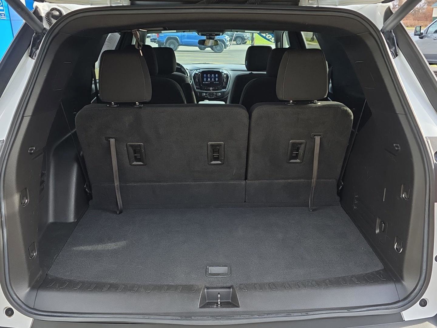 Used 2023 Chevrolet Traverse LT image 22