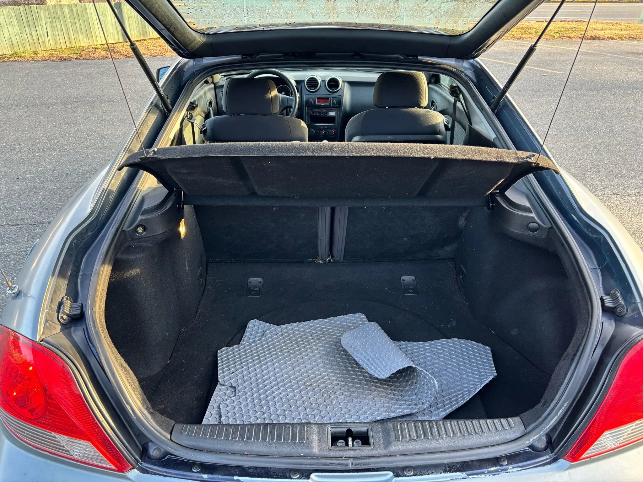 Used 2006 Hyundai Tiburon GS image 13