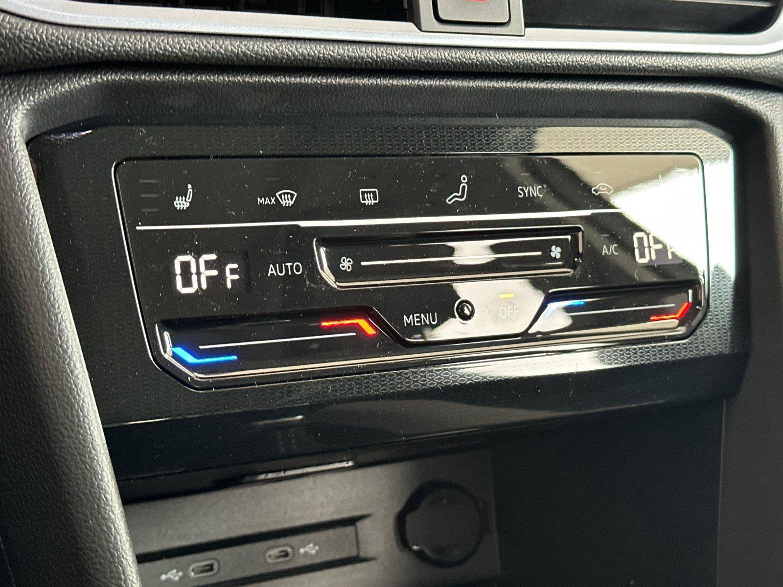 New 2026 Volkswagen Taos SE AWD/4WD image 19