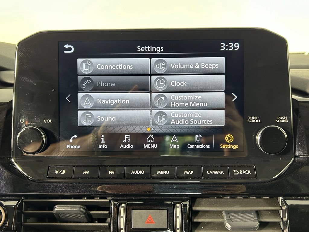 Used 2024 Nissan Pathfinder Platinum AWD/4WD image 20