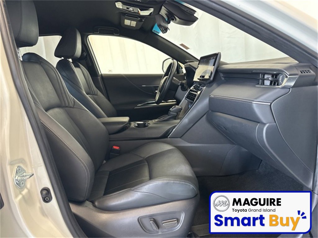 Used 2021 Toyota Venza Limited w/ Advanced Technology Package image 19