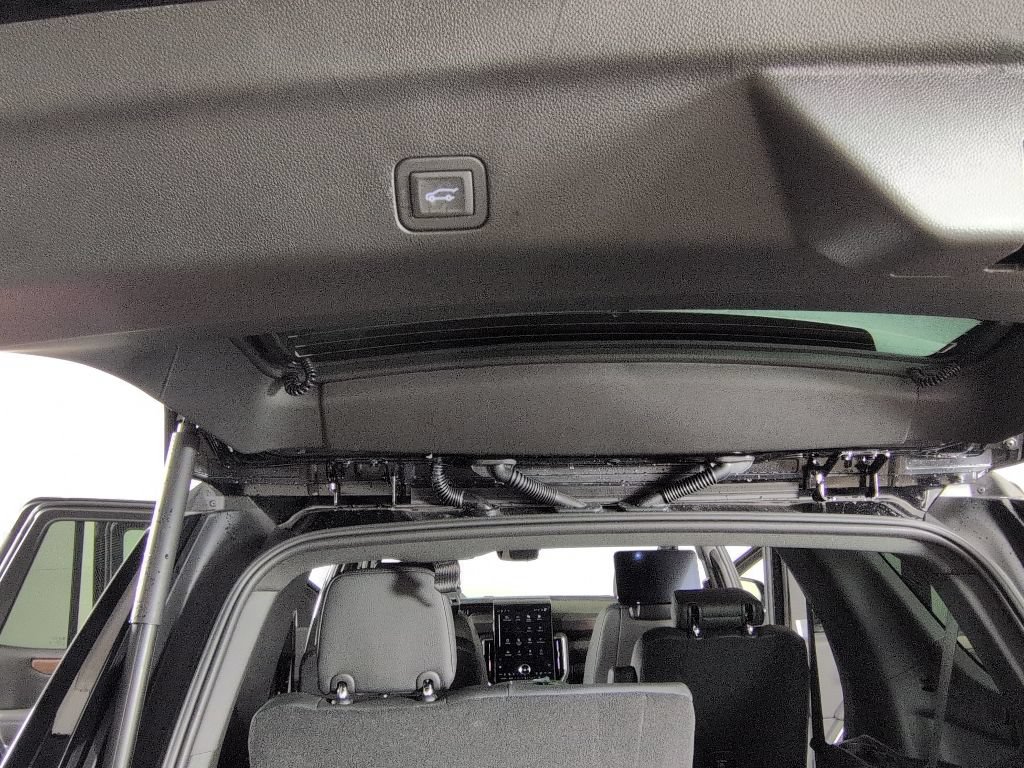 New 2026 GMC Yukon Denali AWD/4WD image 33